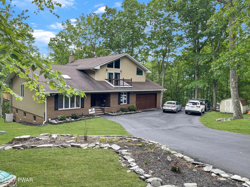 142 Apple Dr, Milford, PA 18337 - photo 1