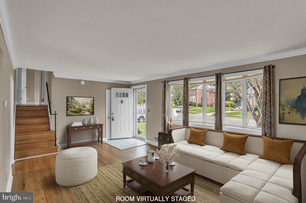 8208 Jeffers Cir, Towson, MD 21204 - photo 1