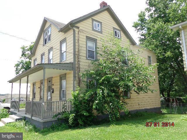 331 S Mont Valla Ave, Hagerstown, MD 21740 - photo 1