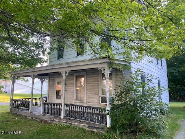 84 High St, Hoosick Falls, NY 12090 - photo 1