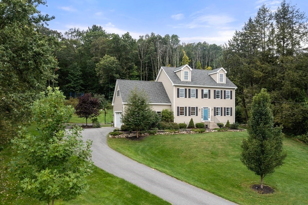 247 Tahattawan Rd, Littleton, MA 01460 - photo 1