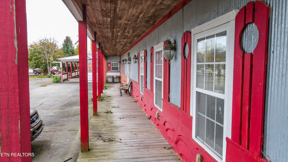 390 Cherohala Skyway, Tellico Plains, TN 37385 - photo 1