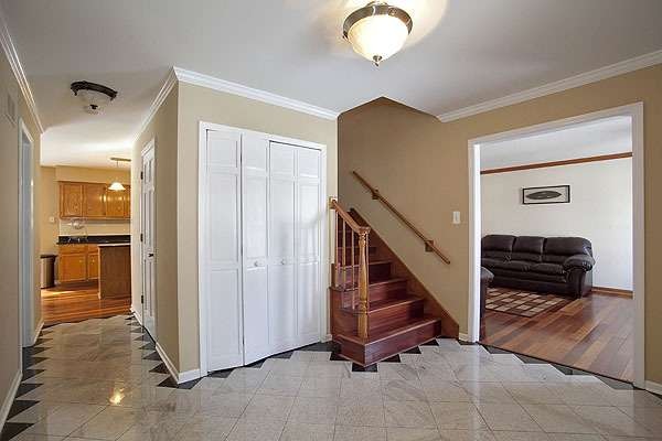 2028 Mustang Dr, Naperville, IL 60565 - photo 1