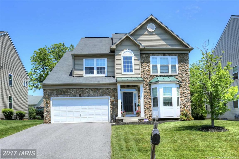 2512 Rocky Pointe Ct, Frederick, MD 21702 - photo 1