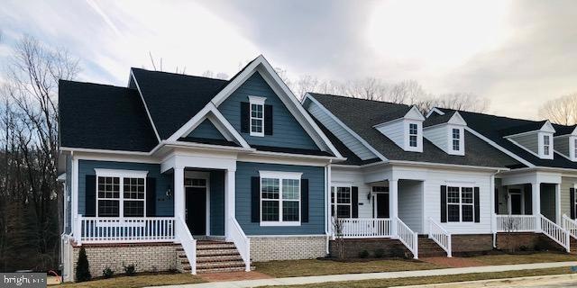 304 Buckeye Cir, La Plata, MD 20646 - photo 1