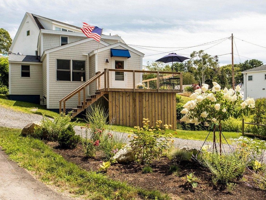 40 Howard St, Boothbay Harbor, ME 04538 - photo 1