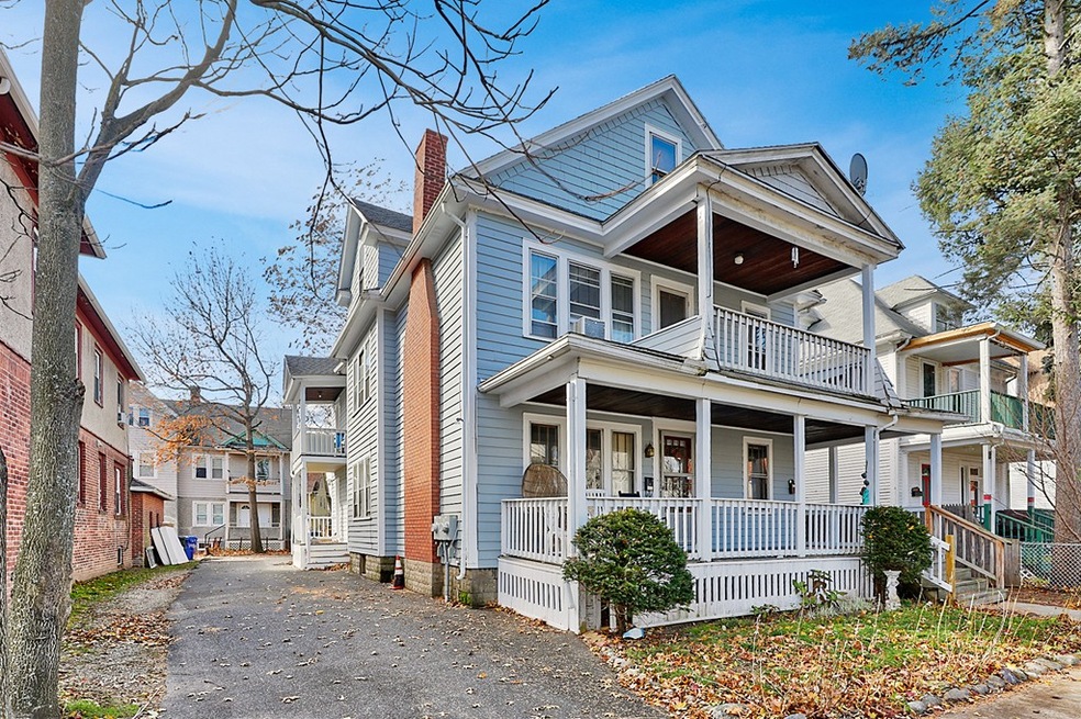 490 White St unit 492, Springfield, MA 01108 - photo 1