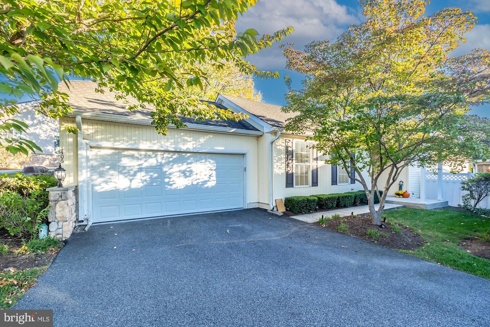 1406 S Hunting Horn Turn unit 385, Glen Mills, PA 19342 - photo 1