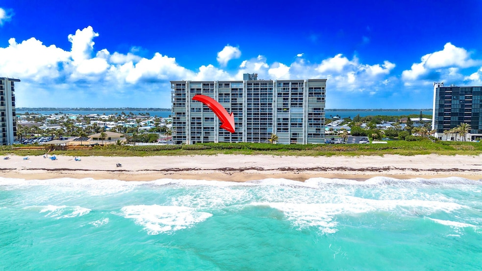Oceana South Condominium II unit 206, Jensen Beach, FL 34957 - photo 1