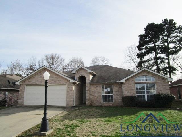 1610 Emily Ln, Kilgore, TX 75662 - photo 1
