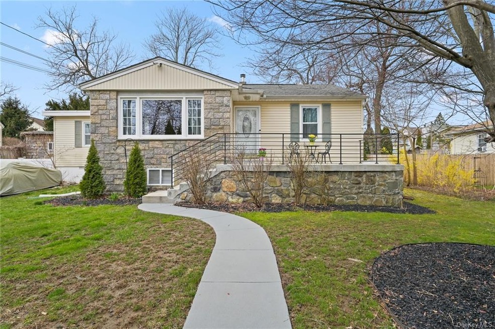 3403 Beverly St, Mohegan Lake, NY 10547 - photo 1