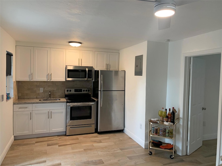 For Rent $1,700/month