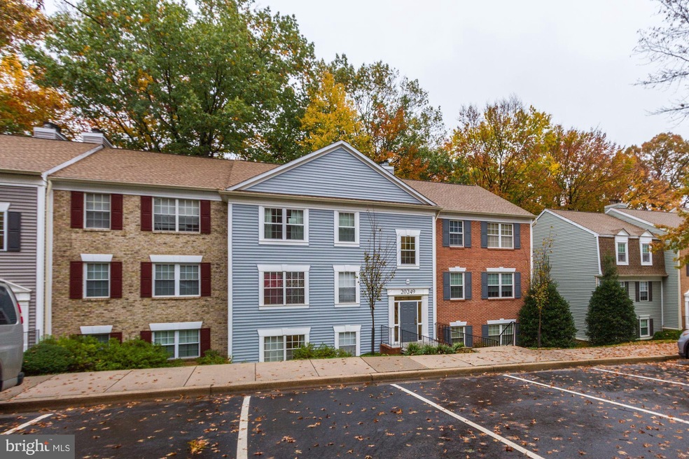 20249 Shipley Terrace unit 5-C-101, Germantown, MD 20874 - photo 1