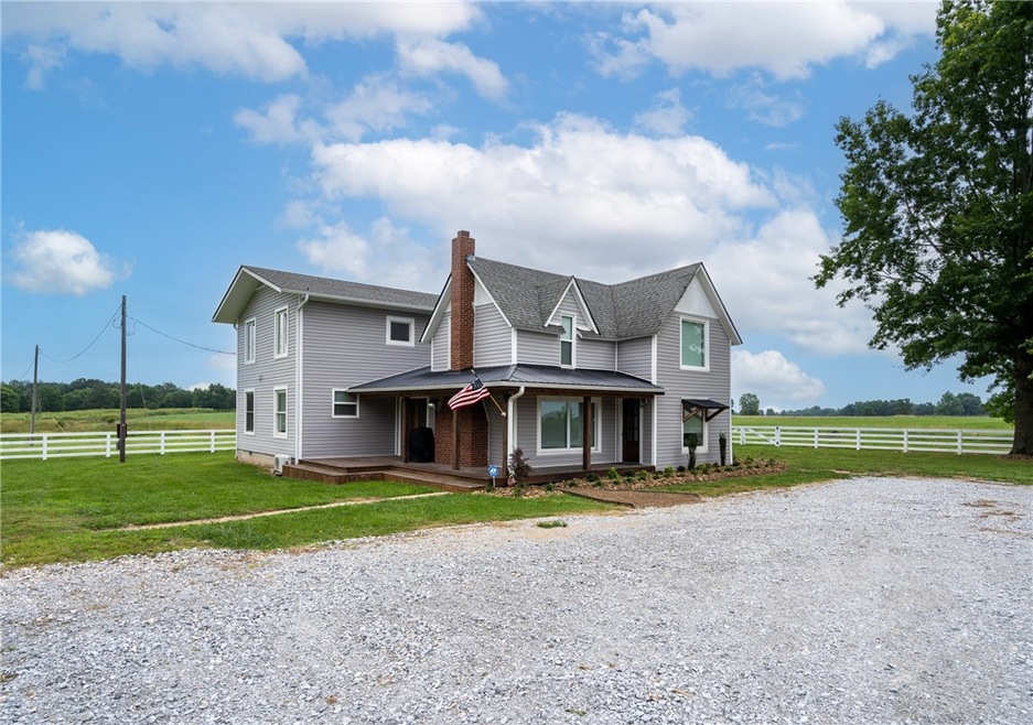 15292 Russell Rd, Siloam Springs, AR 72761 - photo 1