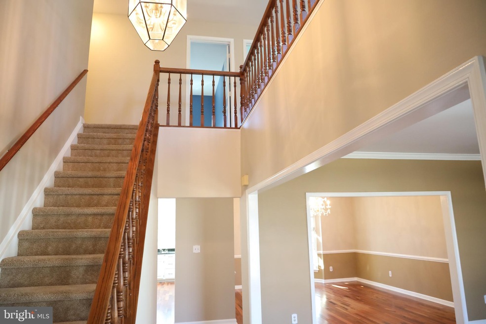 12717 Heatherford Place, Fairfax, VA 22030 - photo 1