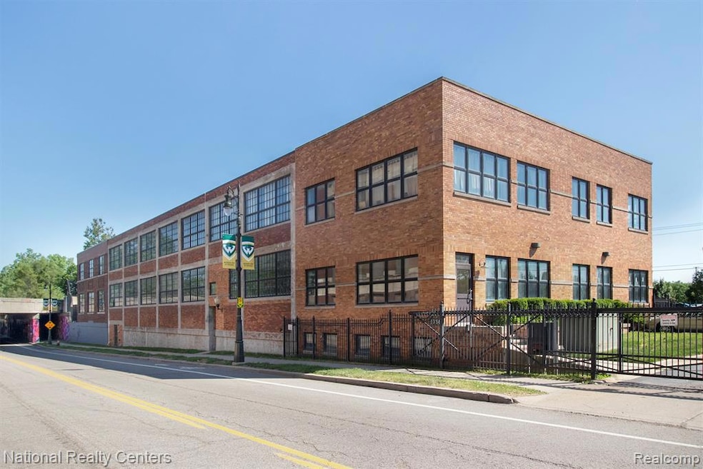 5766 Trumbull St unit 207, Detroit, MI 48208 - photo 1