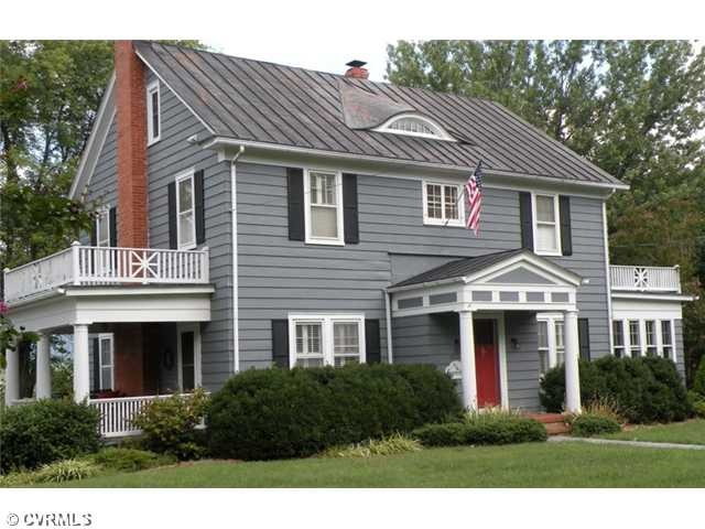 Exterior Front