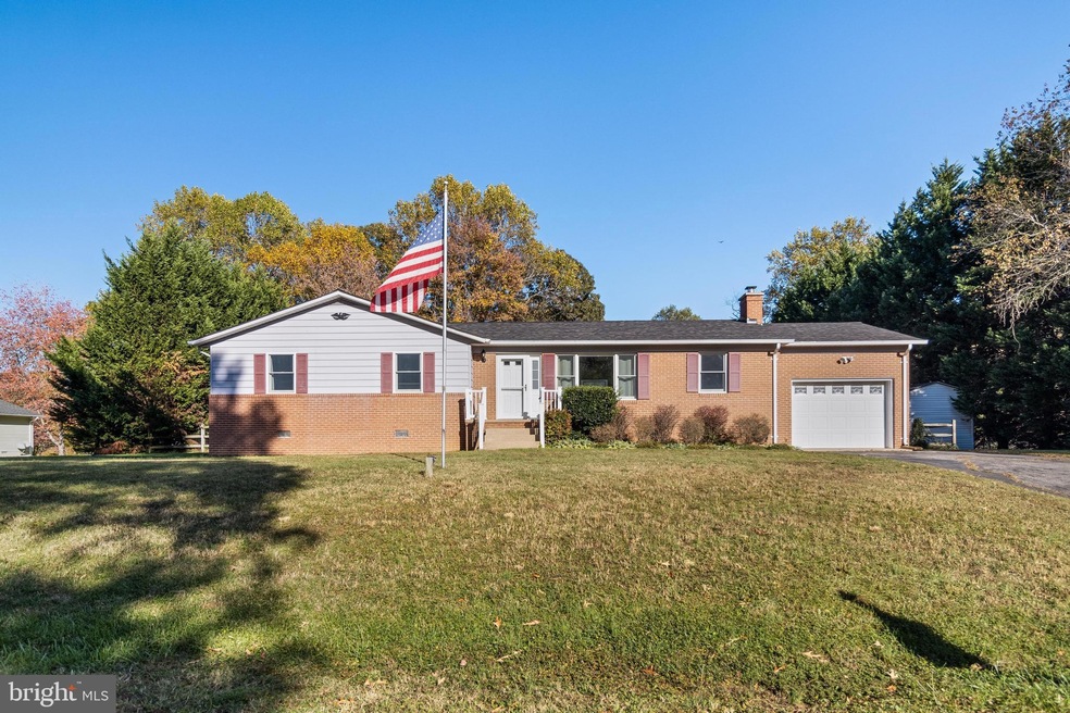 23302 Lakeview Dr, California, MD 20619 - photo 1