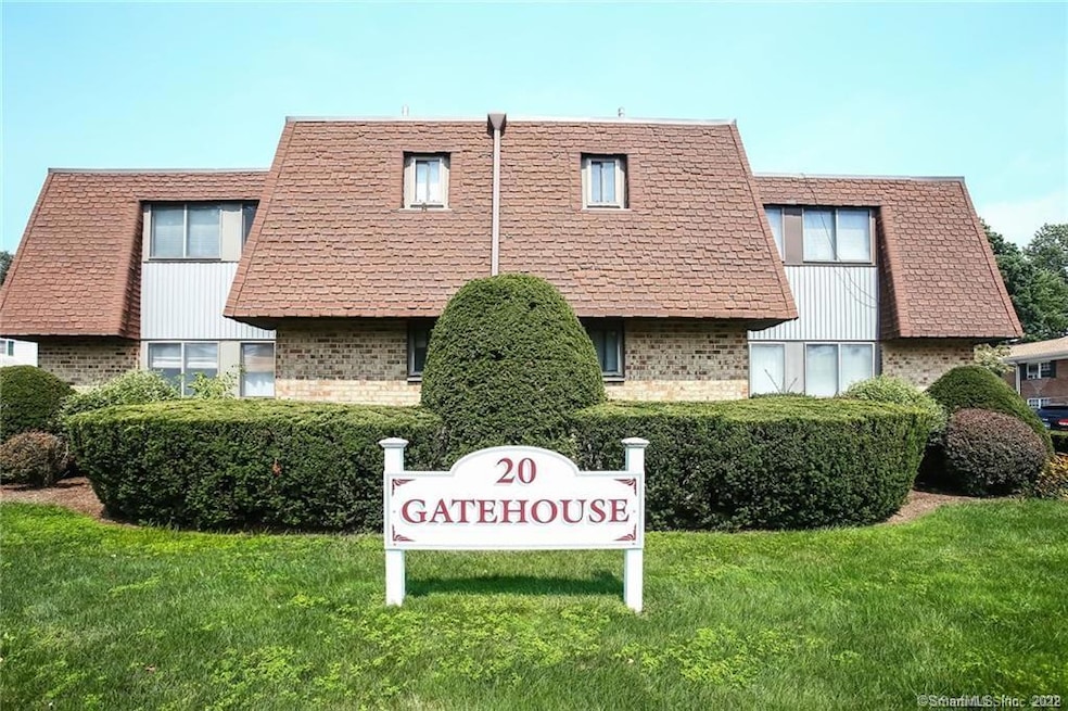 20 Maple Tree Ave unit A, Stamford, CT 06906 - photo 1