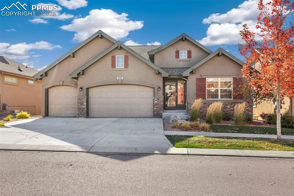 6229 Cubbage Dr, Colorado Springs, CO 80924 - photo 1