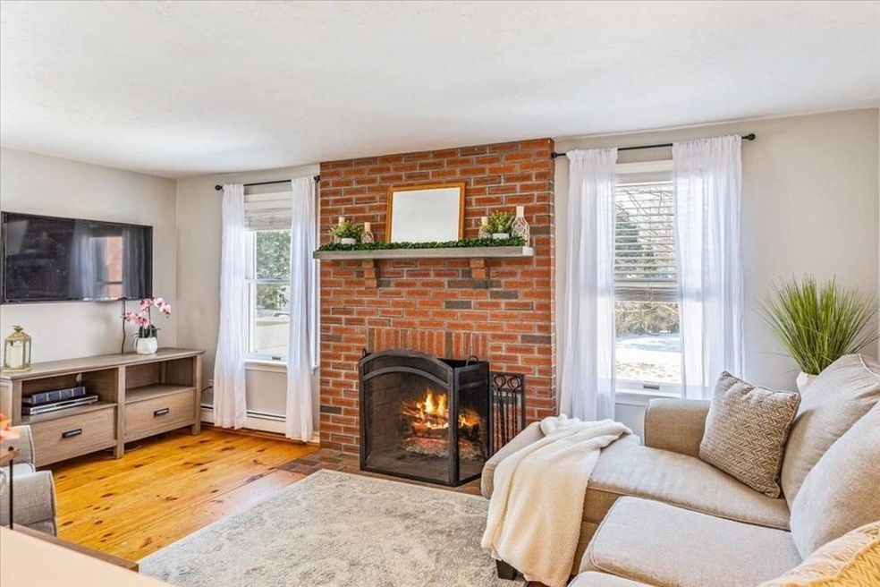 3 Towns St, Plymouth, MA 02360 - photo 1