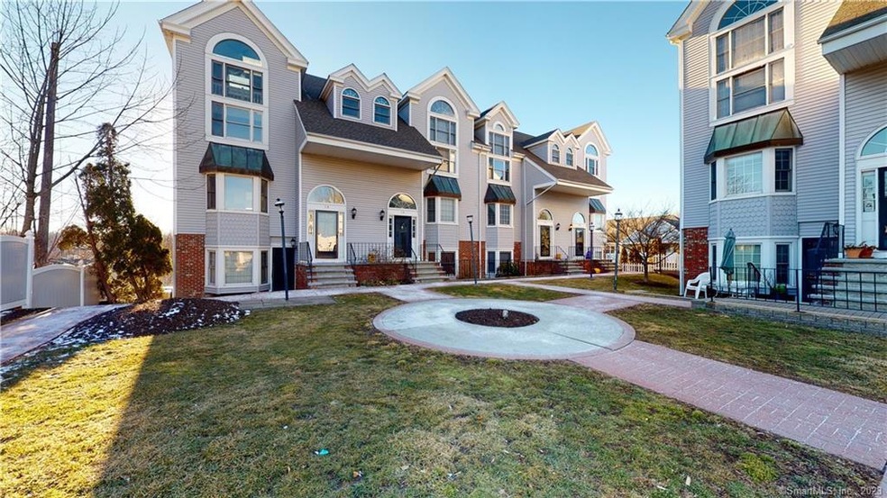 Sold $339,000 • Co-Listing Agent