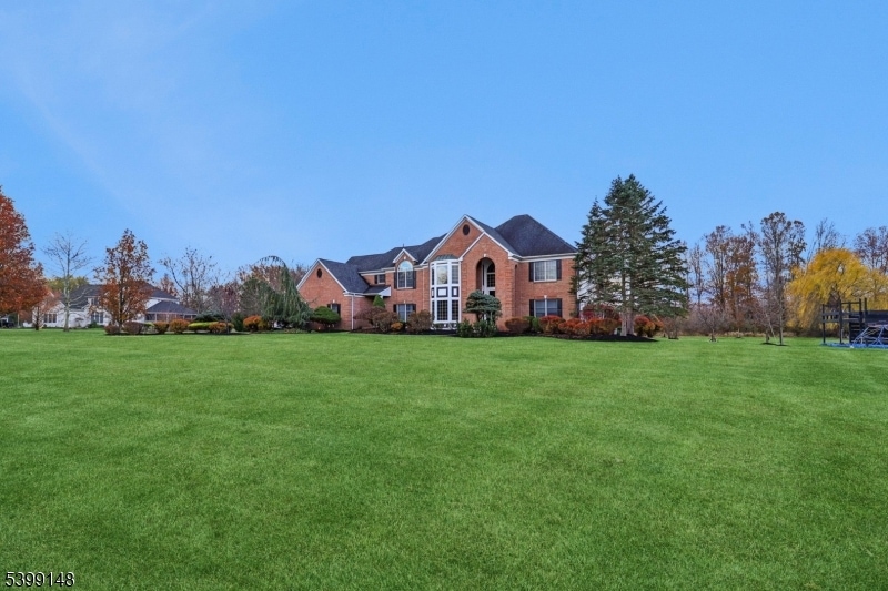 10 Jacobus Ln, Flemington, NJ 08822 - photo 1