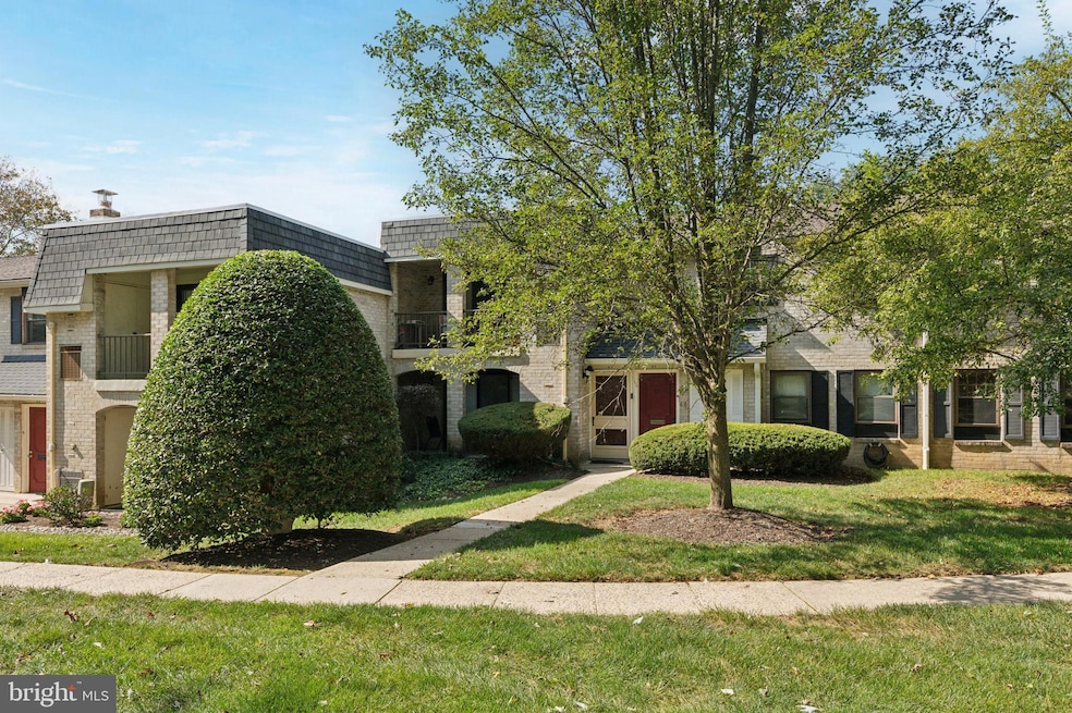 Pending $240,000 • Co-Listing Agent
