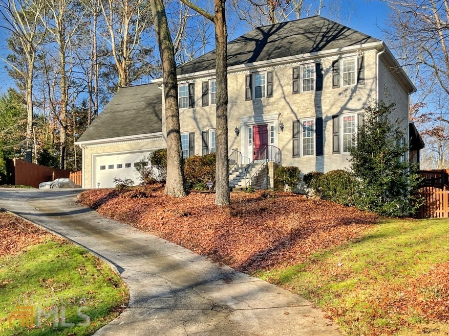 4143 Barberry Dr NE, Roswell, GA 30075 - photo 1