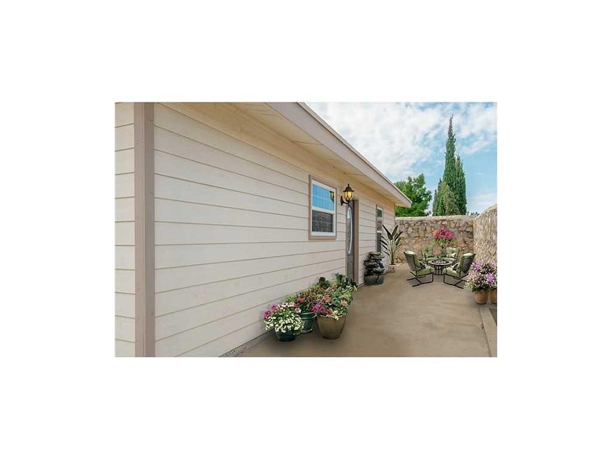 1517 Randy Wolff Place unit B, El Paso, TX 79935 - photo 1