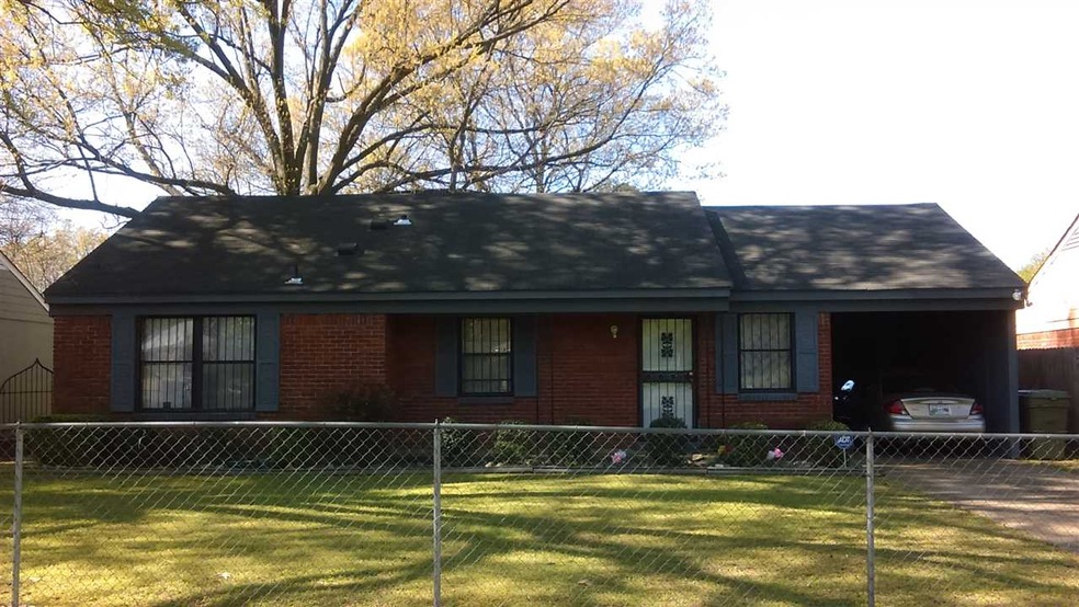 Beautifully landscaped yard.  Outside perimeter is completely fenced.