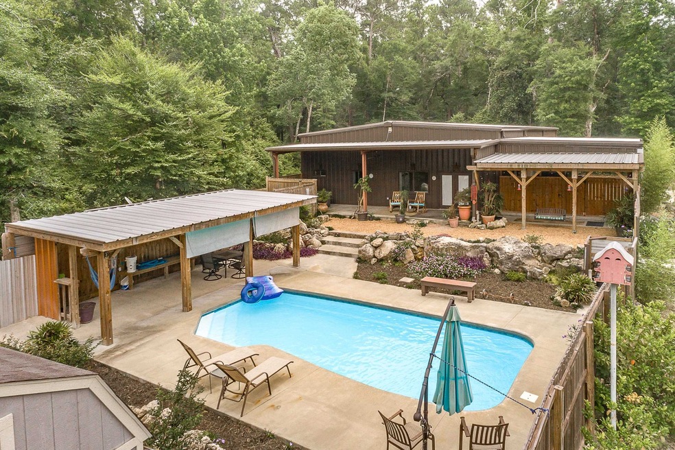 91 White Oak Dr, Crawfordville, FL 32327 - photo 1