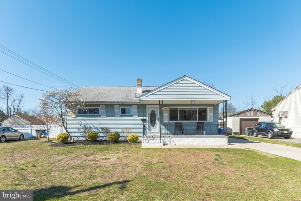 21 Green Ave, Glassboro, NJ 08028 - photo 1