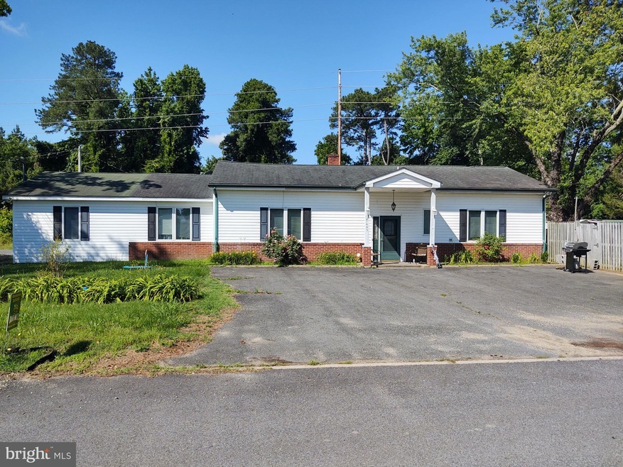 21445 Sanners Ln, Lexington Park, MD 20653 - photo 1