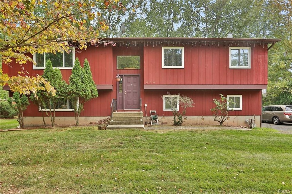 620 Gateway Ave, Valley Cottage, NY 10989 - photo 1