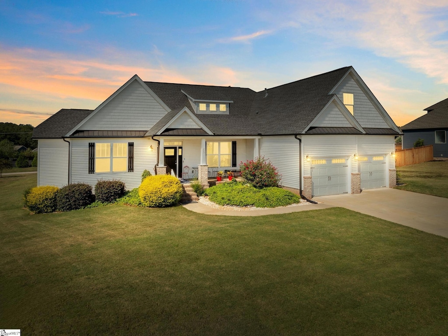 205 Barnstead Ct, Piedmont, SC 29673 - photo 1