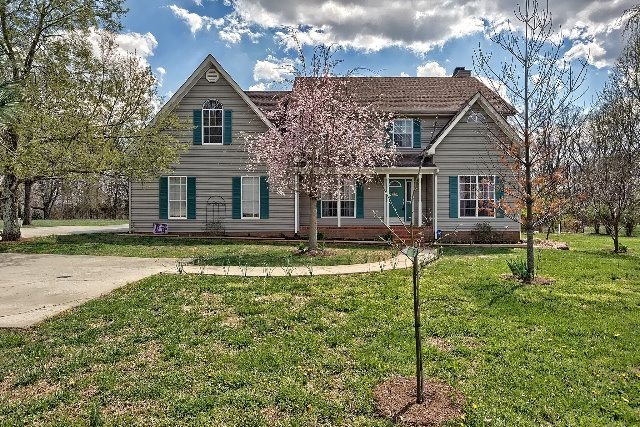 1162 Mountain Top Ln, Cookeville, TN 38506 - photo 1