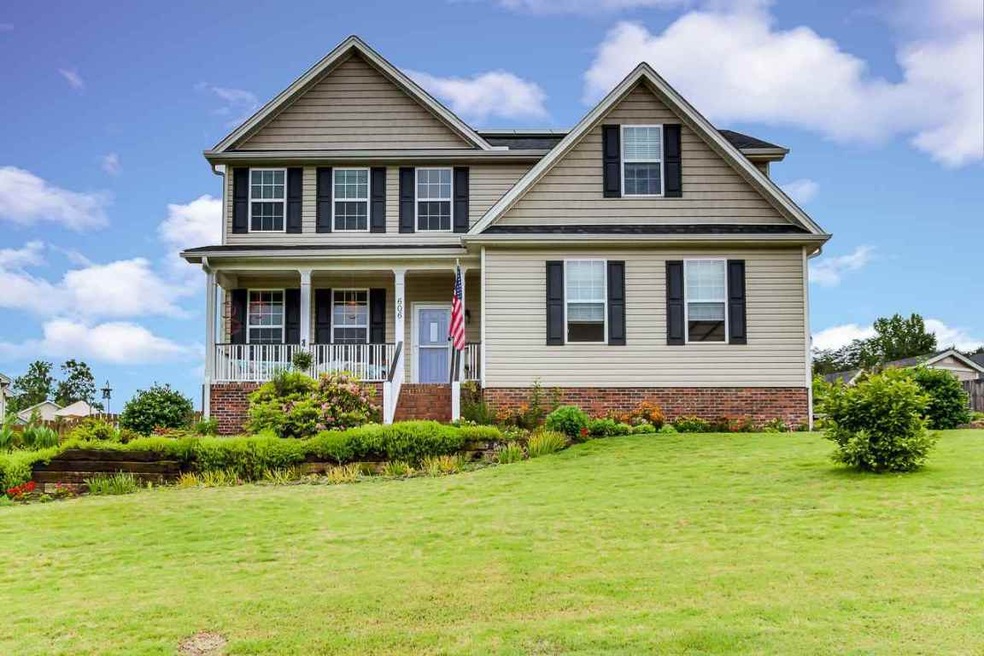 606 Summitbluff Dr, Greenville, SC 29617 - photo 1