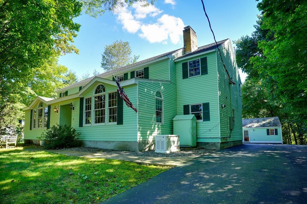 3 Paul Revere Rd, Lexington, MA 02421 - photo 1