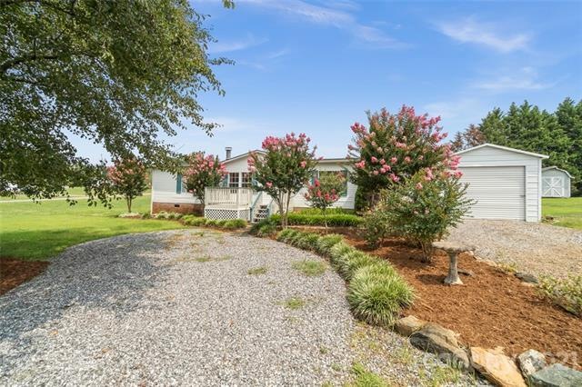 303 Branchwood Rd, Statesville, NC 28625 - photo 1