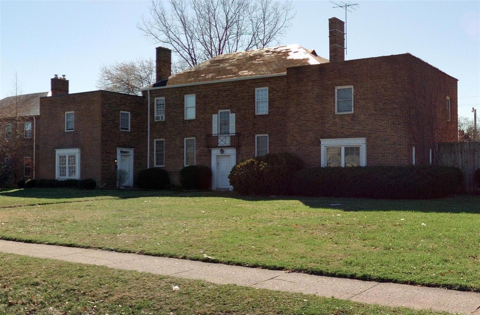 3357 E Broad St, Columbus, OH 43213 - photo 1