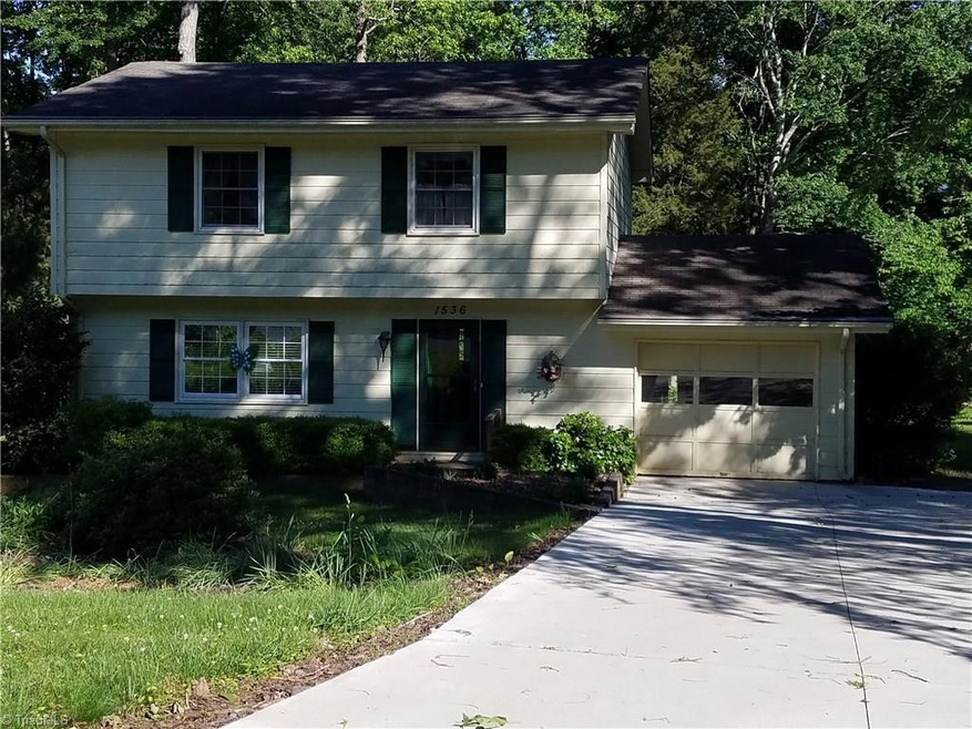 1536 Hampton Ct, Asheboro, NC 27205 - photo 1