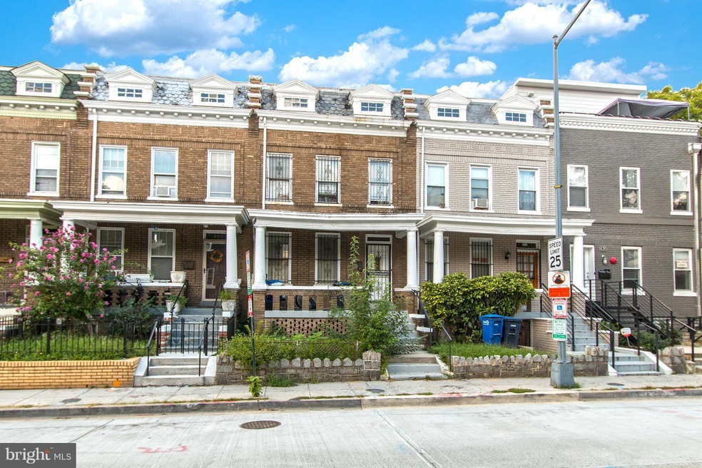 422 Kenyon St NW, Washington, DC 20010 - photo 1