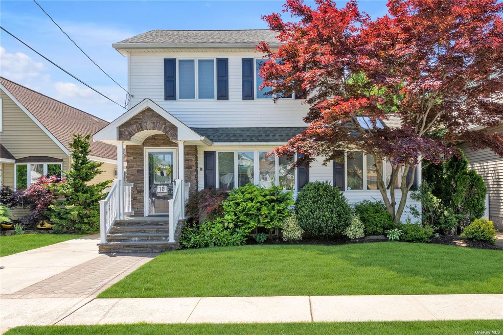 18 Oakview Ave, Oceanside, NY 11572 - photo 1
