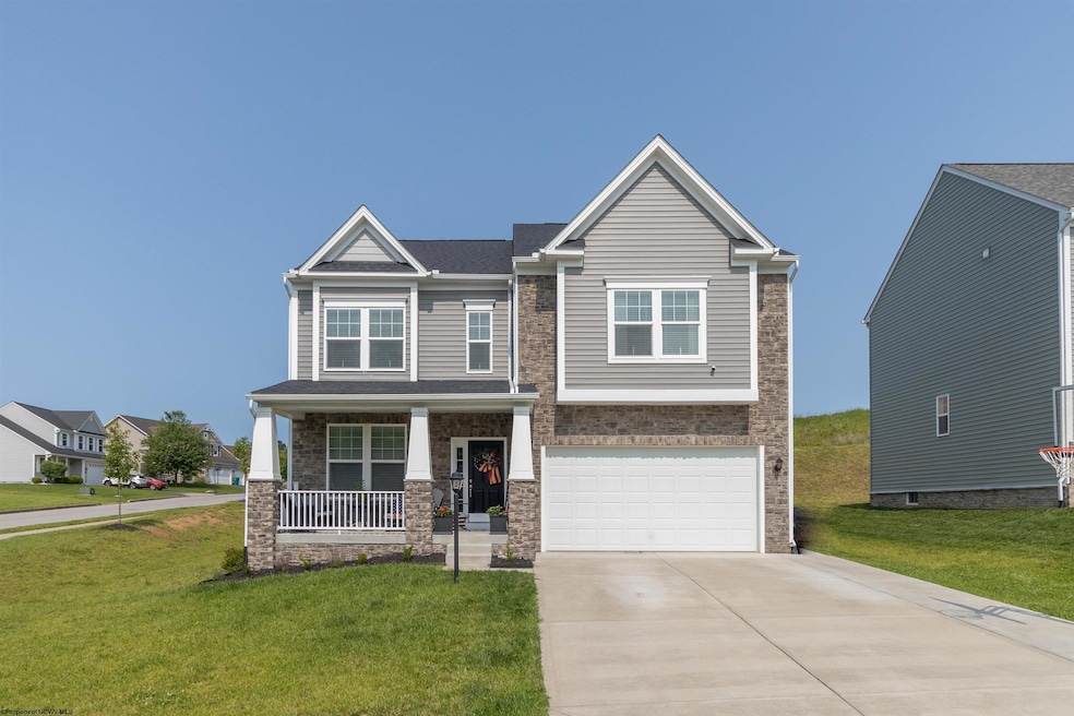 For Sale $524,999 • Co-Listing Agent