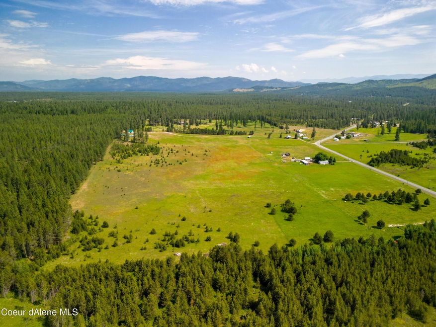 35 usable acres