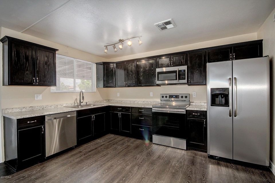 51rst ave kitchen