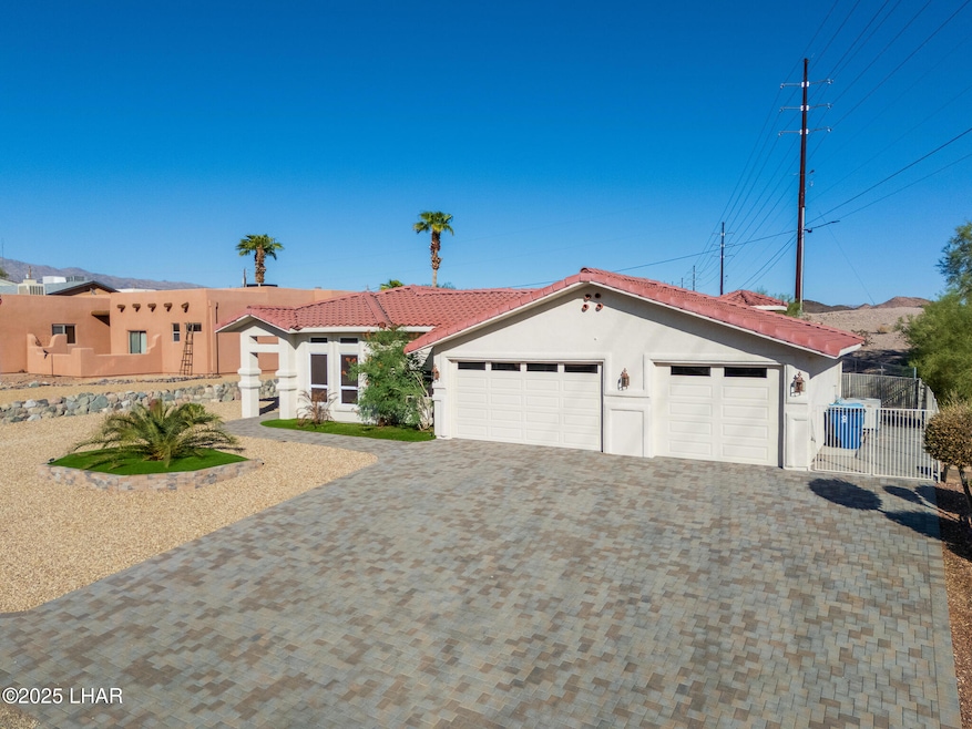 For Sale $799,900 • Co-Listing Agent