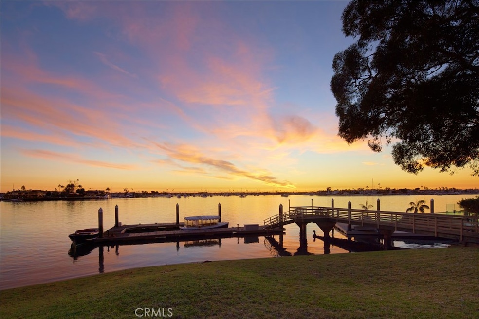 20 Harbor Island, Newport Beach, CA 92660 - photo 1