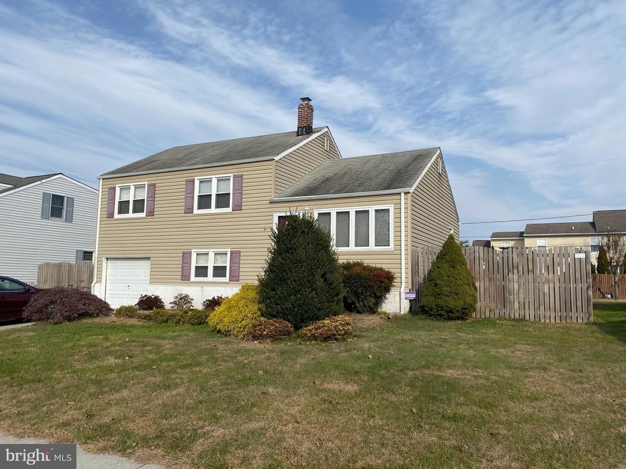 806 N Augustine St, Wilmington, DE 19804 - photo 1